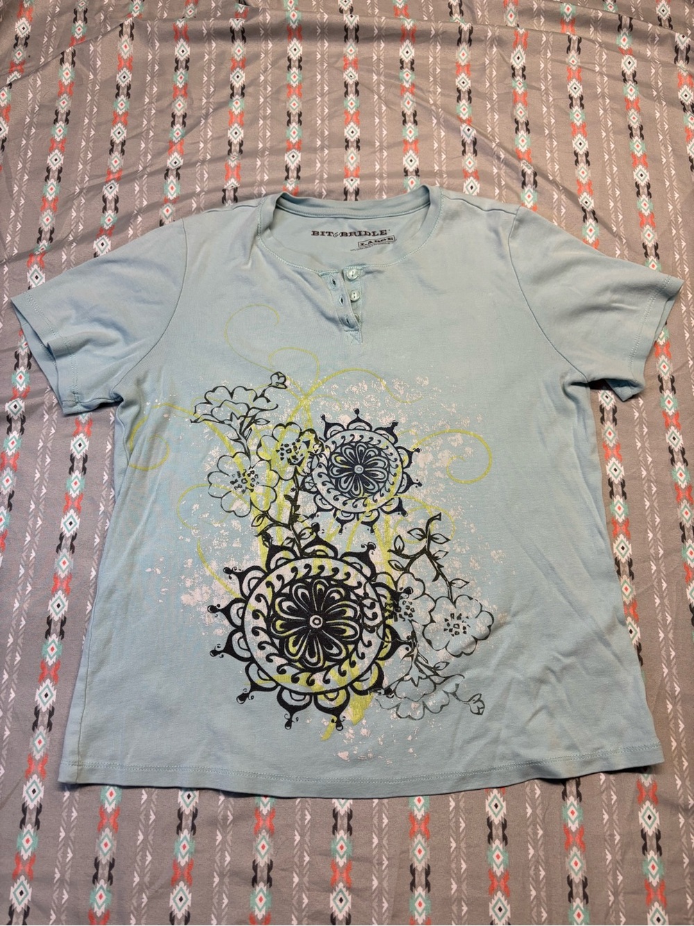 🍄Bit & Bridle Light Blue Henley with Mandala Accent - Picture 1 of 2